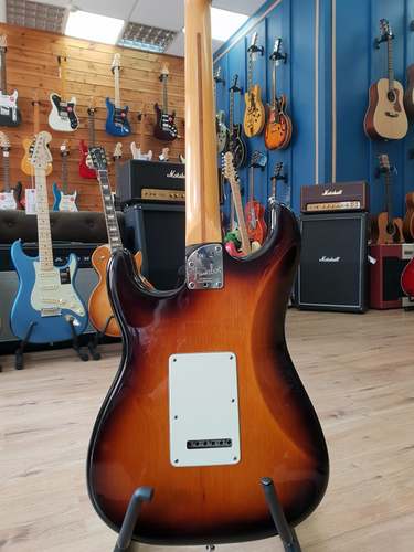 Fender Stratocaster Deluxe 2011
