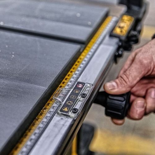 מסור שולחני DEWALT DWE7492 250 מ