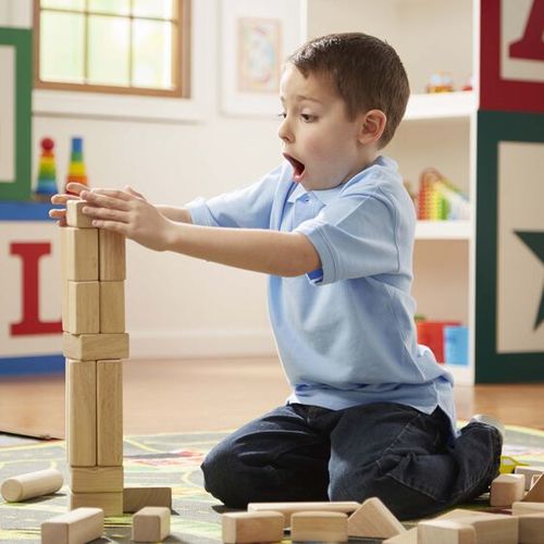 סט 60 קוביות עץ בתיבה רב פעמית