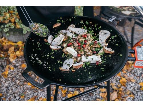 גריל גז עם רגליים דגם מוריקה 58 + 2 מבערים 39,000 BTU + מגש צלייה 58 ס