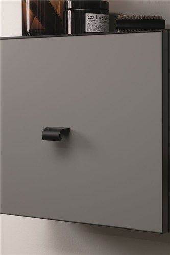 ידית Invert שחור מט מוברש - 32 מ