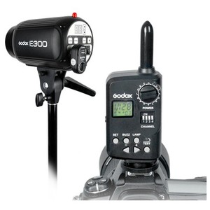 GODOX E300F dual kit 300W