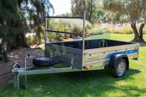 נגרר פתוח 2.5X1.4 למשקל 600 ק