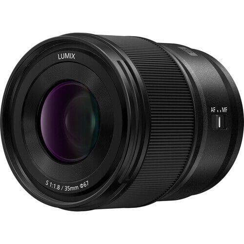 עדשת Panasonic Lumix S 35mm f/1.8