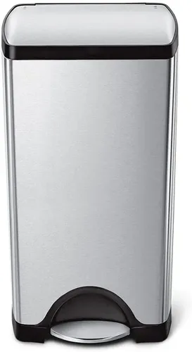 פח אשפה למטבח 30 ליטר - SimpleHuman מוברש מתוך קולקציית פחי אשפה למטבח (מבט פונקציונלי) - פתרון פונקציונלי ואסתטי לארגון הבית
