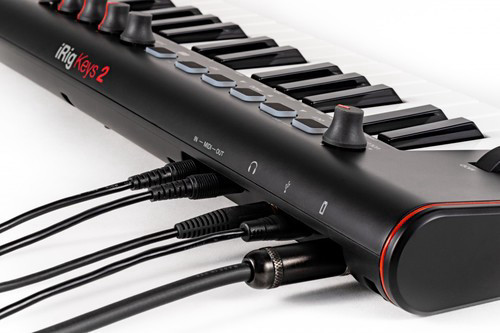 מקלדת שליטה 37 קלידים IK Multimedia iRig Keys 2