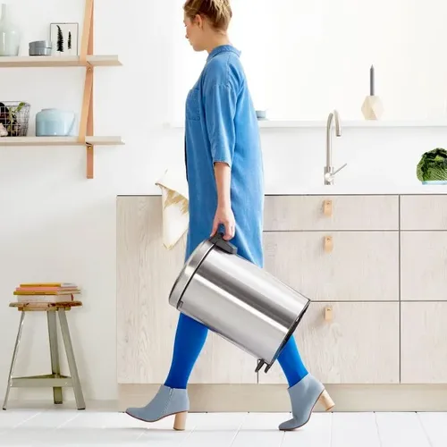 פח ברבנטיה 20 ליטר Brabantia ניקל מוברש מתוך קולקציית פחי אשפה לשירותים (מכלול ומידות) - פתרון פונקציונלי ואסתטי לארגון הבית