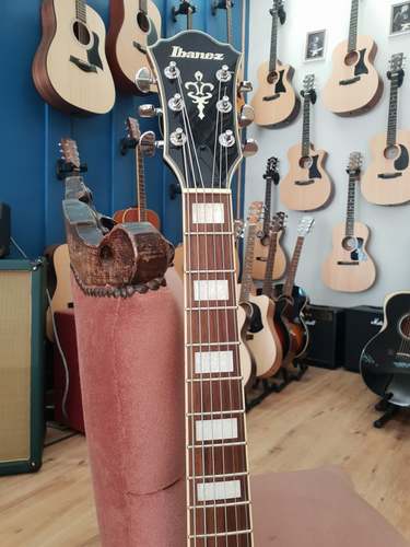 Ibanez AKJ95-VYS Artcore Expressionist Vintage Yellow Sunburst 2013