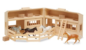 אורוות עץ מתקפלת + 4 סוסי משחק