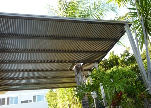 פרגולת אלומיניום מדגם ROYAL CROWN LED כתר 80*80 מחורץ
