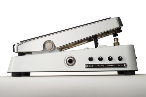 זוית נוספת Xotic XW-1 WAH