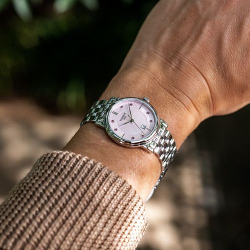 Tissot T1222101115900 נשים משובץ יהלומים