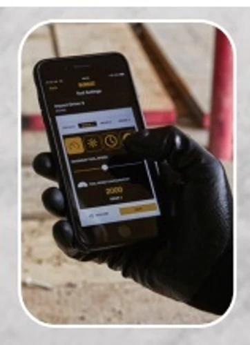 מברגת אימפקט נטענת בראשלס + 2 סוללות DeWALT DCF888P2T BL 18V BLUETOOTH 5Ah