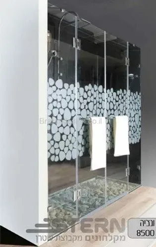 גימור זכוכית שקופה עם מסגרת כרום מבריק, דגם ונציה.