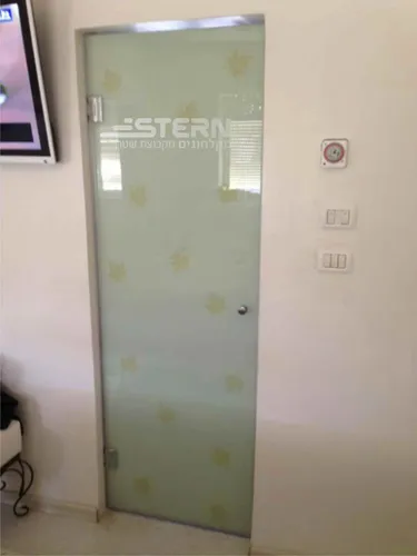 גלריית תמונות מקלחונים מבית שטרן STERN.