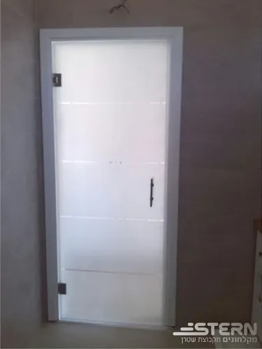 גלריית תמונות שטרן מקלחונים מבית STERN.