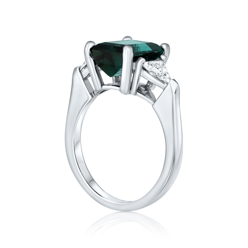 טבעת Tourmaline Mendi ויהלומים בצורת משולש