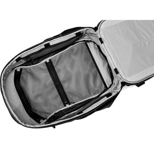תיק צילום לטיולים Peak Design Travel Backpack 30L