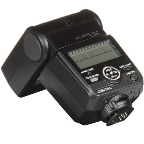 פלאש על מצלמה Olympus FL-600R