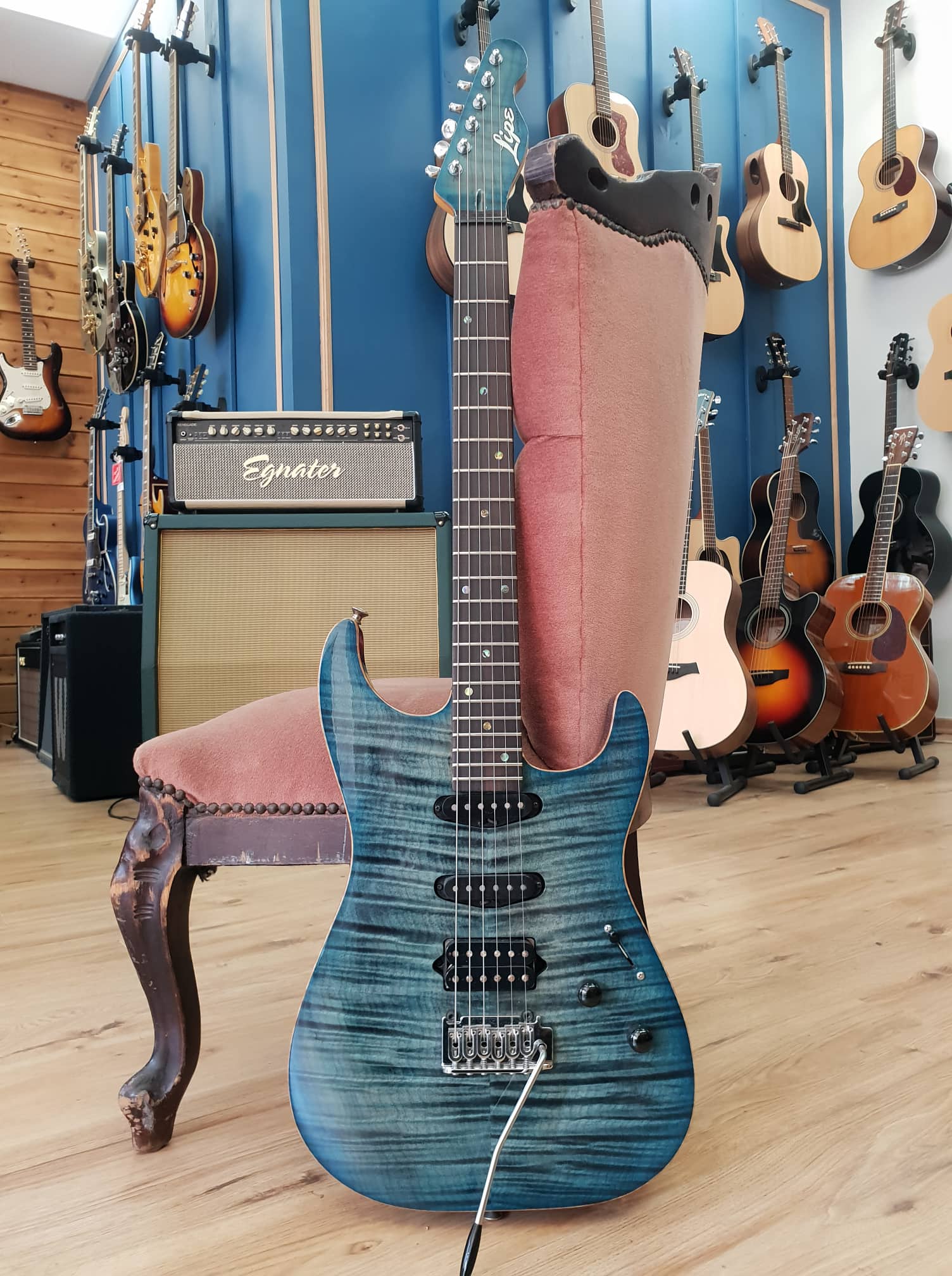גיטרה חשמלית Mike Lipe Custom Shop