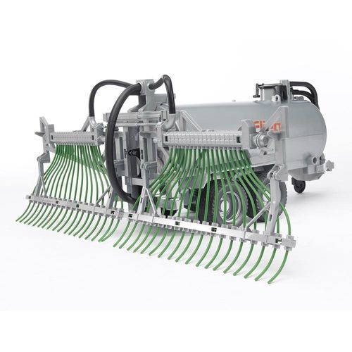מיכלית מים  - BRUDER FLIEGL 02020