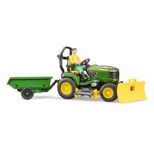 ג'ון דיר טרקטור מכסחת דשא עם גנן ועגלה - BRUDER TRACTOR JOHN DEERE 62104