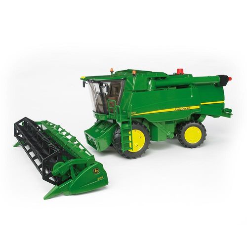 מקצרה ירוקה (קומביין) ג'ון דיר - Bruder 02132 Jhon Deere T670I