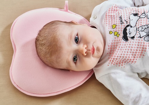 כרית תינוק עם שקע למניעת ראש שטוח - תכלת