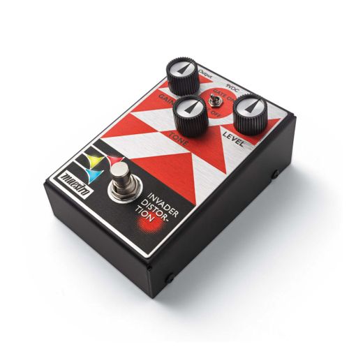 זוית נוספת Maestro Invader Distortion Pedal
