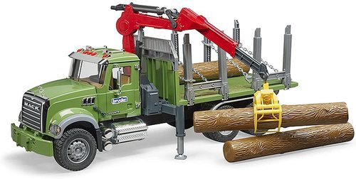 משאית מאק MACK גדולה, ירוקה להובלת עצים עם מנוף עולה יורד ושלושה בולי עץ 