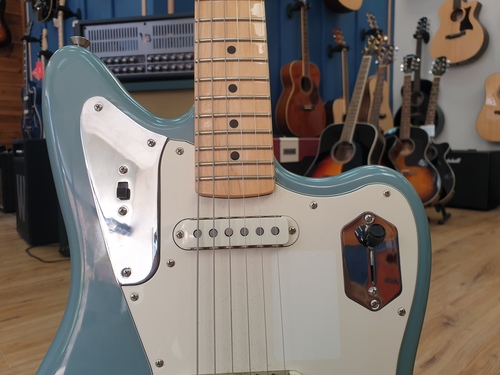 Fender American Professional Jaguar 2017