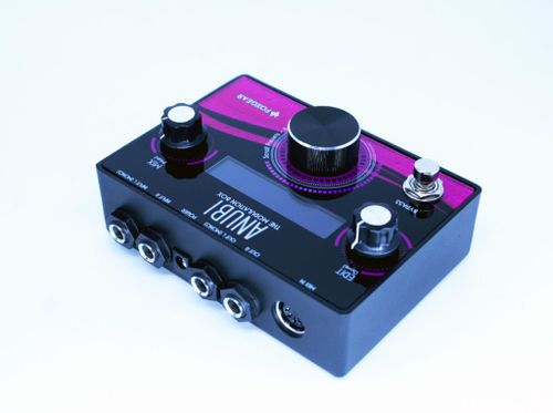 זוית נוספת Foxgear Anubi Modulation Box