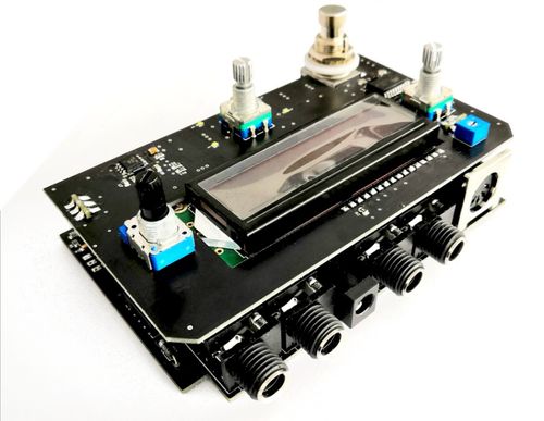 זוית נוספת Foxgear Anubi Modulation Box