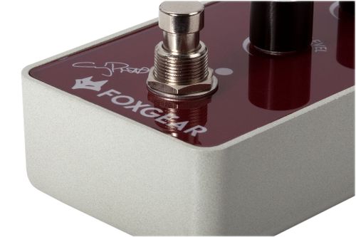 זוית נוספת Foxgear Knee Trembler Guy Pratt Signature Tremolo