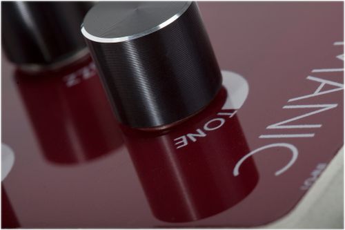 זוית נוספת Foxgear Manic Vintage Fuzz