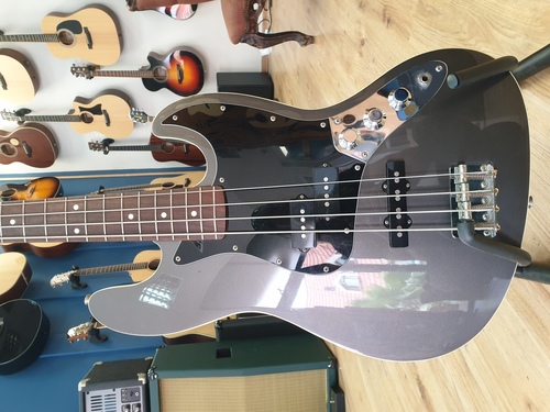 Fender Aerodyne Jazz Bass Japan 2004/5