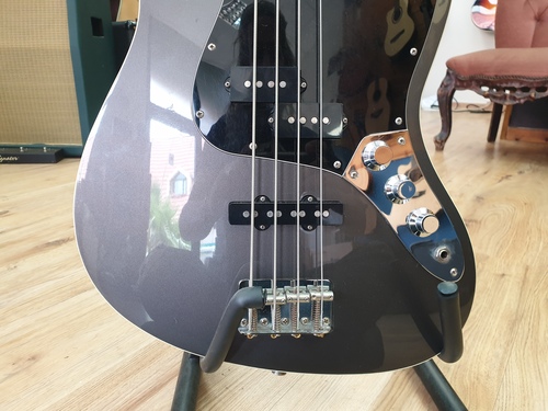 Fender Aerodyne Jazz Bass Japan 2004/5