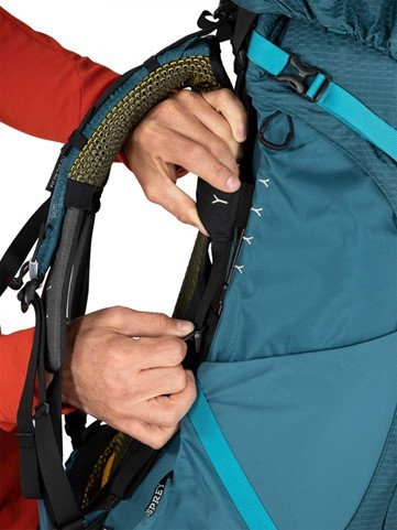 תרמיל לגברים OSPREY ATMOS 65