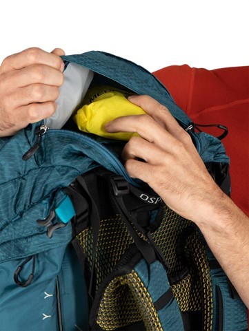 תרמיל לגברים OSPREY ATMOS 65