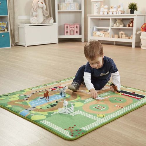 משטח פעילות מצויר + 4 דמויות סוסים - חוות סוסים