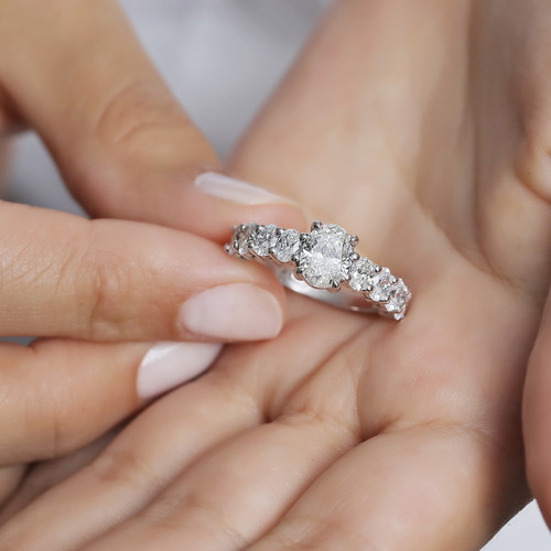טבעת אירוסין יהלומים 2.67ct זהב 14K