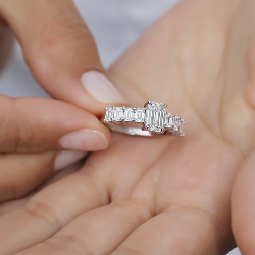 טבעת אירוסין יהלומים 2.25ct זהב 14K