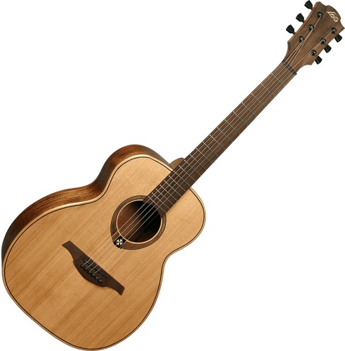 זוית נוספת Lag Guitars TRAMONTANE TRAVEL RED CEDAR