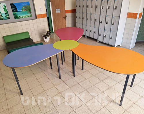 שולחנות צורניים בהתאמה אישית