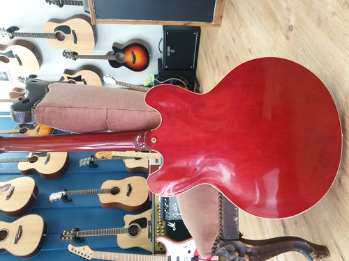 Gibson ES 330 VOS 1959 reissue w/ Bigsby 2013 Vintage Cherry VOS