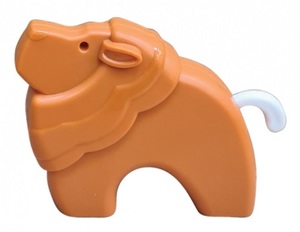 רעשן מוזיקאלי לפעוט מסדרת חיות הסוואנה - אריה