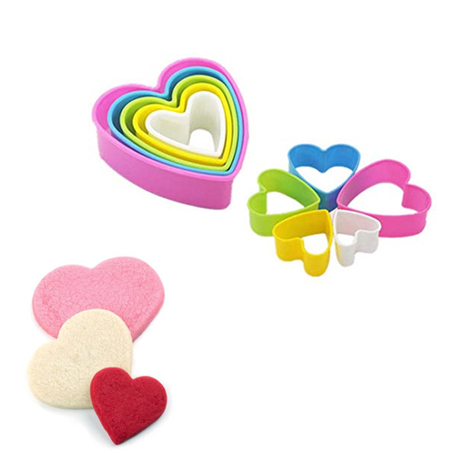 סט 5 חותכני פלסטיק לב בשקית ES-4729-HEART