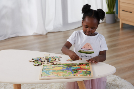 פאזל 48 חלקים מעץ עם מסגרת - דינוזאורים