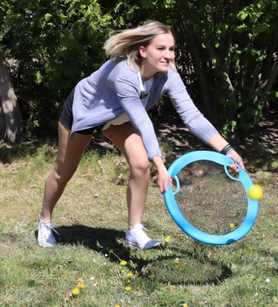 זוג מחבטי טרמפולינה עגולים ענקיים עם ידיות למשחק + 2 כדורים (לחצר ולים)