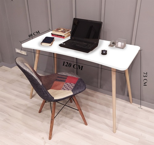 שולחן סטודנט מדליק בגוון לבן דגם אופיר לבן